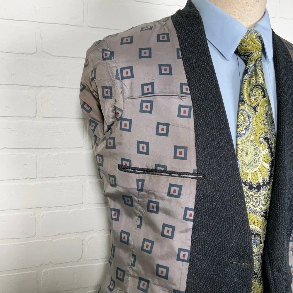 B Bonds Blazer Men‎ 39R Blue Herringbone Two Button 70s Wide Lapel Polyester VTG